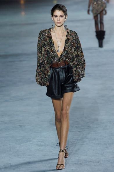 ysl 2018 sfilata|Saint Laurent RTW Spring 2018 .